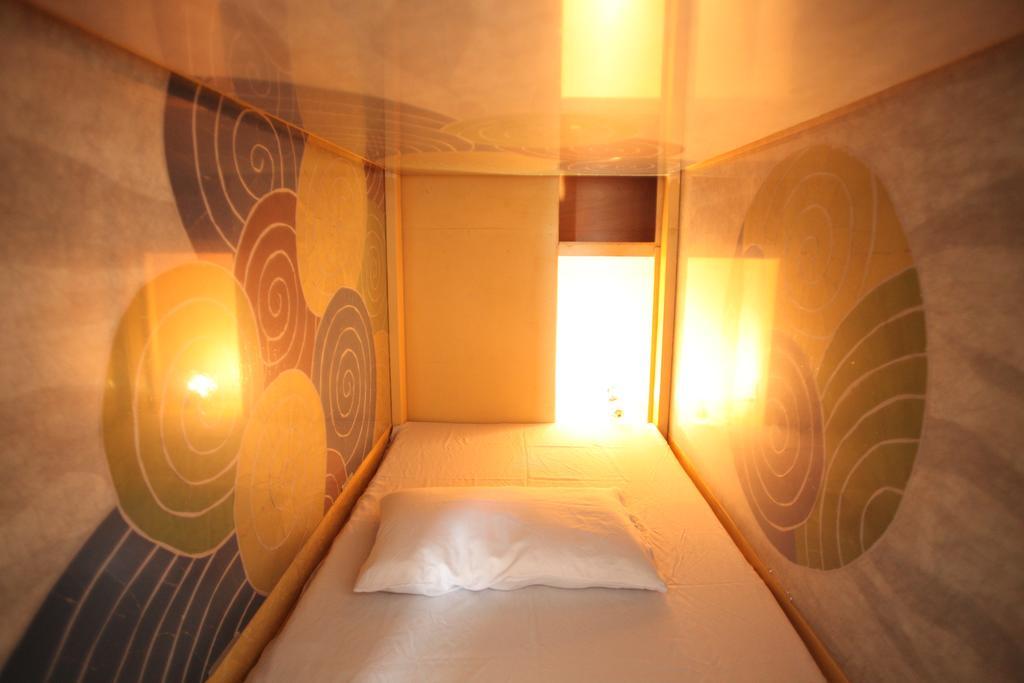 Base Inn Komagome Токіо Екстер'єр фото